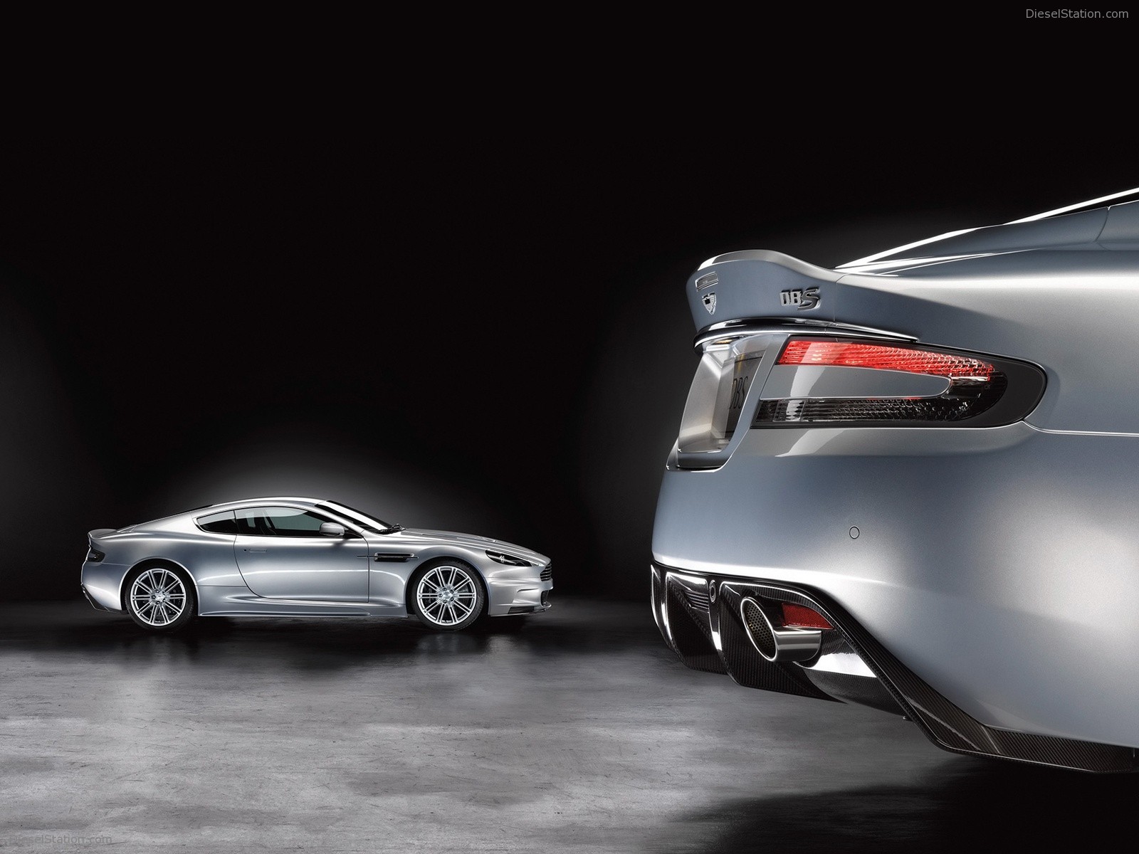 Aston Martin DBS